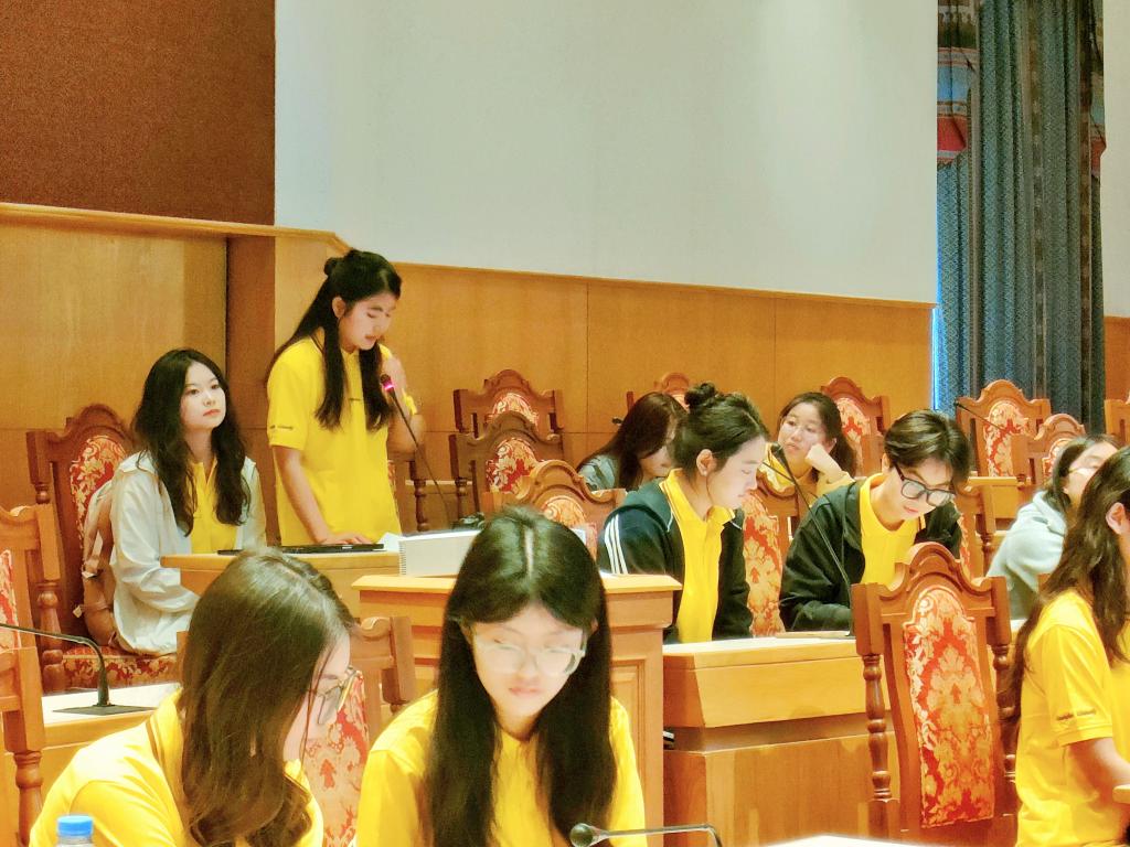 文化橋梁，青春同行 我校組織學生赴泰國易三倉大學開展藝術游學交流活動紀實